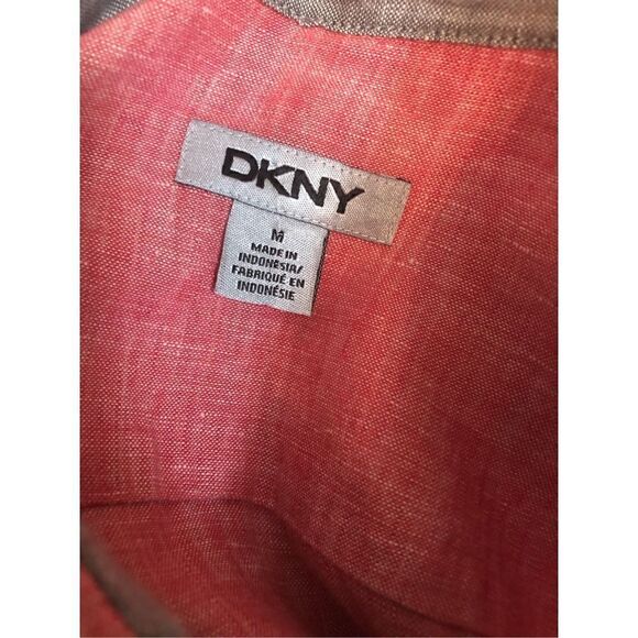 DKNY red/pink and white button down pure linen space dye chambray long sleeves - Picture 10 of 12